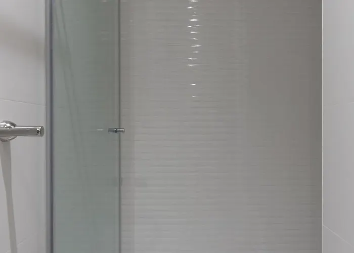 Charming Flat - Garage By Host Wise *