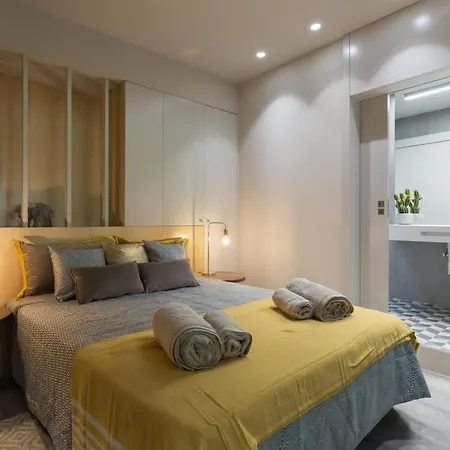 Charming Flat - Garage By Host Wise