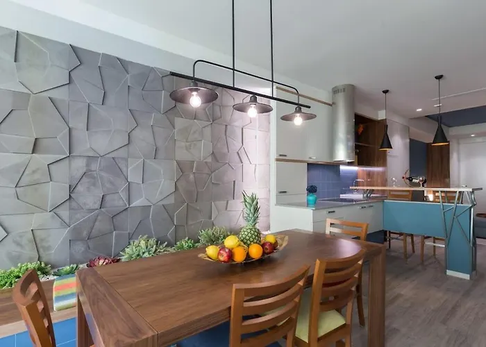 Apartment Charming Flat - Garage By Host Wise *