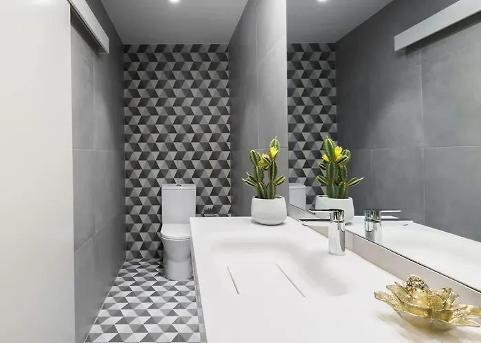 아파트 Charming Flat - Garage By Host Wise