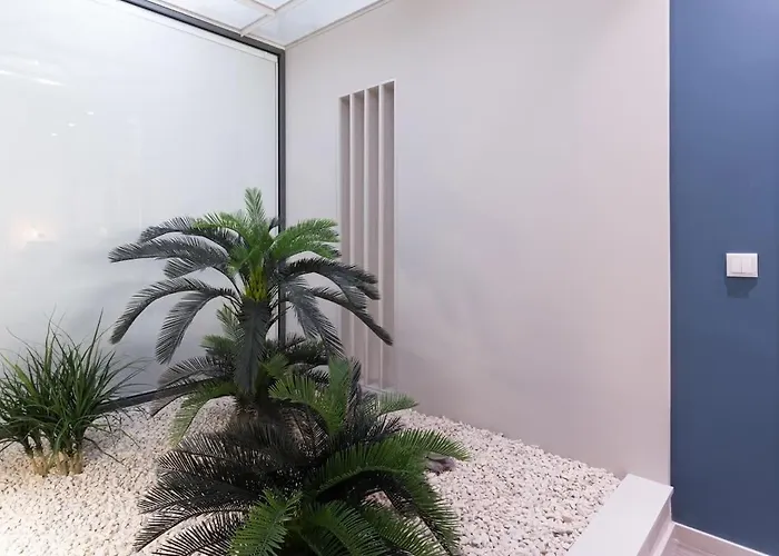 아파트 Charming Flat - Garage By Host Wise *