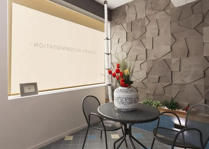 아파트 Charming Flat - Garage By Host Wise *