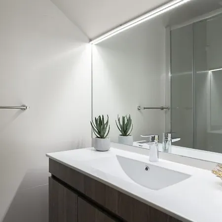 Apartmán Charming Flat - Garage By Host Wise Porto
