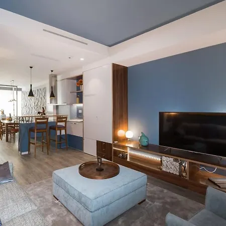 Apartment Charming Flat - Garage By Host Wise *
