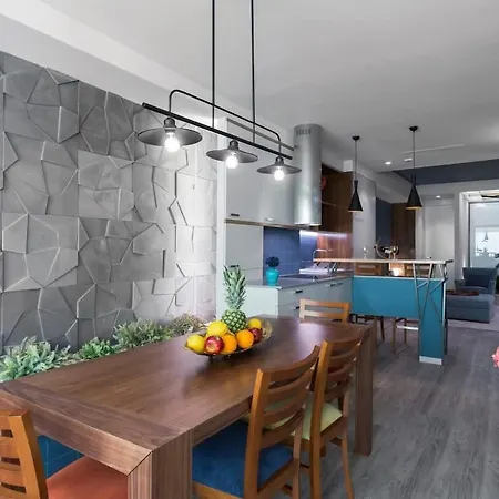 Charming Flat - Garage By Host Wise Porto