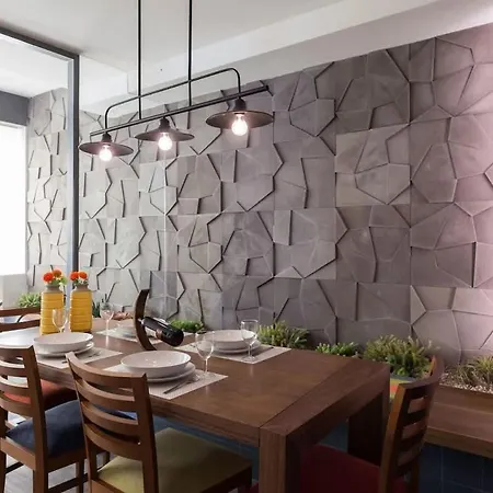 Appartement Charming Flat - Garage By Host Wise